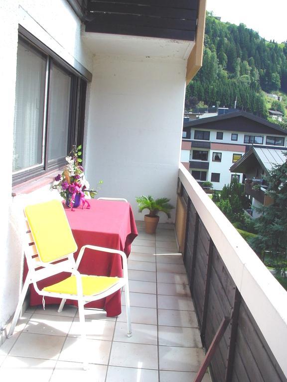 Apartment Seeblick Zell am See Room photo